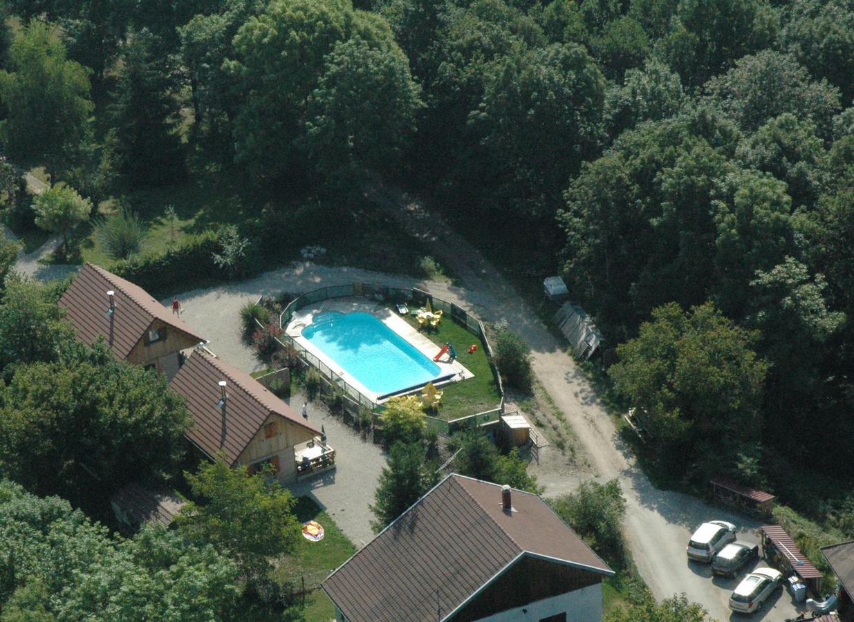 Des Planchettes Chalet *