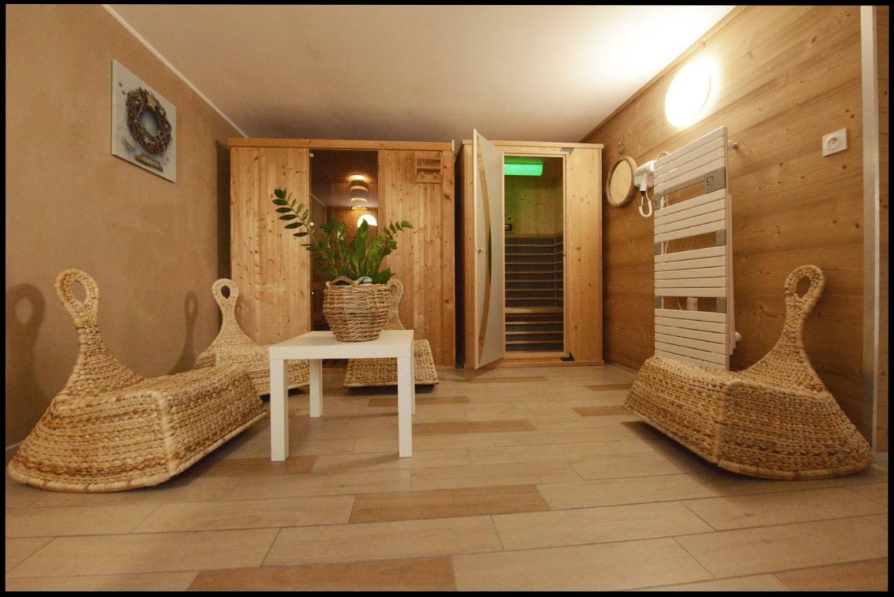 Des Planchettes Chalet Marigny (Jura)